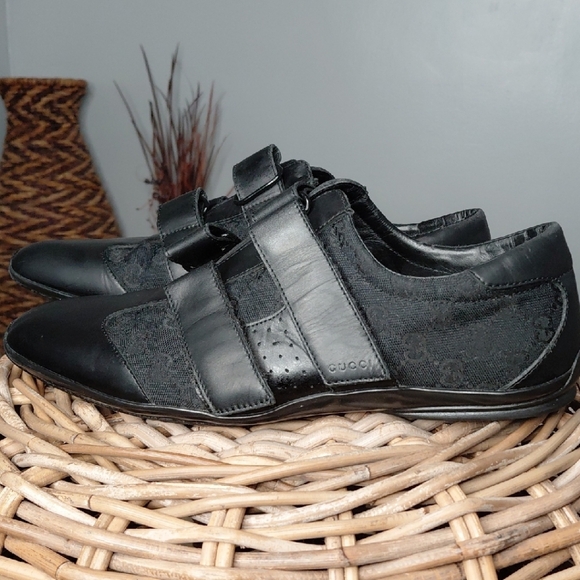 Gucci Other - Gucci Men’s Black Leather & Monogram Velcro Loafers